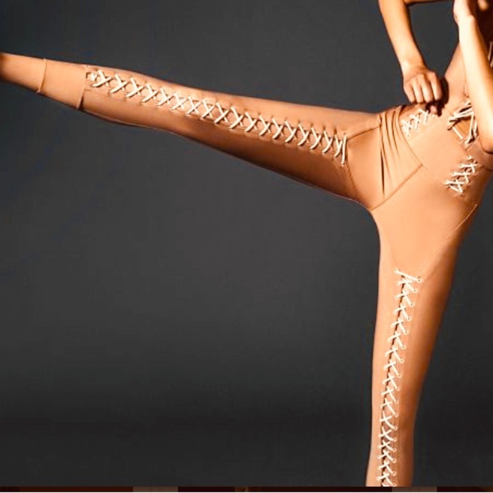 ~ JONATHAN SIMKHAI X CARBON38
Lace Up Corset Leggings